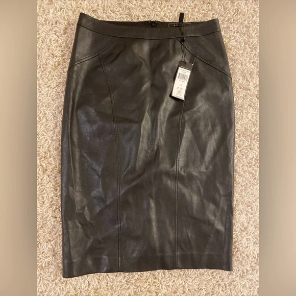 Bcbg maxazria faux leather skirt size small new - Picture 1 of 6
